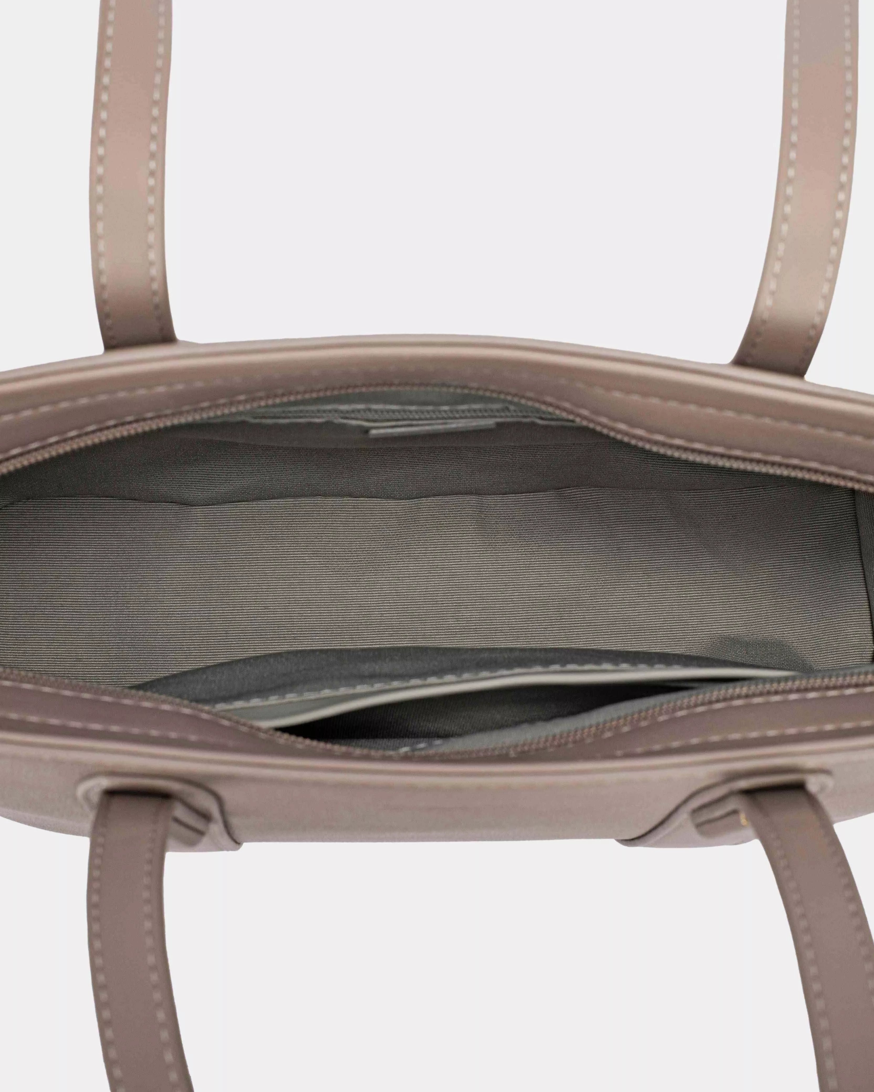 5fd92351-40df-4a3f-8b4b-577fc43193f3-Max-Origin